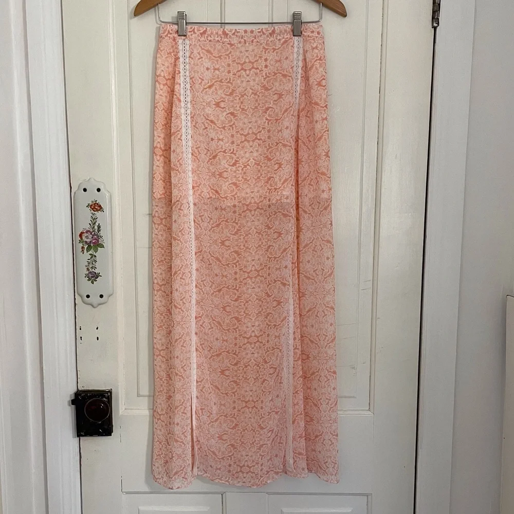 Double High Slit Floral Maxi Skirt - Picture 9 of 10